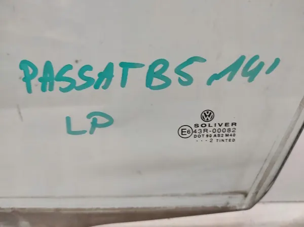 VW PASSAT B5 LIFT 00- Etuikkuna Vasen OEM PAW1026 image 3