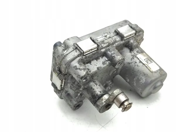 Contrôleur Turbo Infiniti Q50 2017 image 3