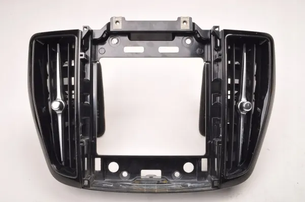 Cadre console radio Volvo XC60 II OEM 31417742 image 2