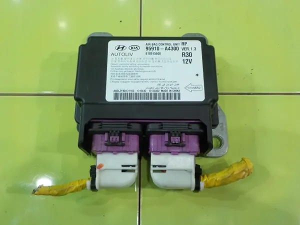 Module Capteur Airbag Kia OEM 95910-A4300 image 2