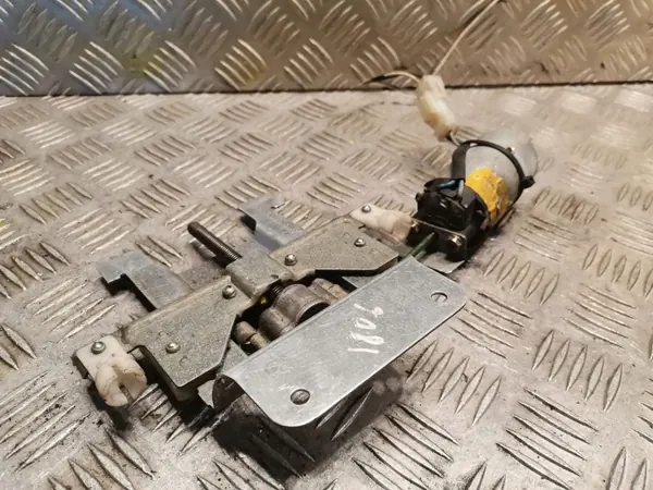 BMW OE 8166671 Sätemotor Fram vänster E38 image 2