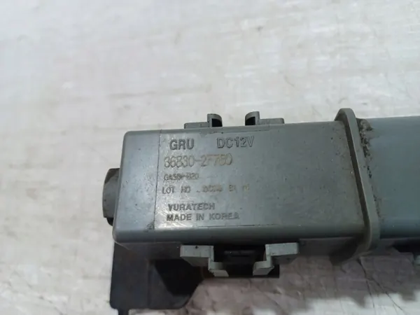 Relais de bougie OEM 36830-2F760 pour Hyundai Tucson image 4