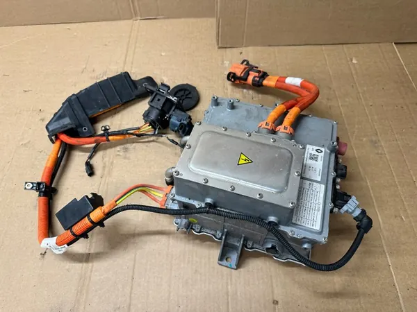 OEM 296058088R Onduleur Chargeur pour Renault Dacia Spring image 2