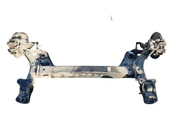 OEM 5Q0501049BA Bakvagnsbalk - Begagnad image 2