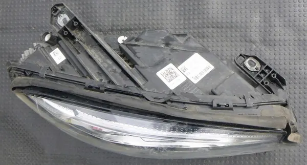 Rechter voorlamp MERCEDES W156 GLA FL FULL LED OEM image 4