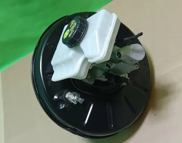 VW PASSAT B8 ALLTRACK 2.0 TDI Rempomp 8V1611021A image 2