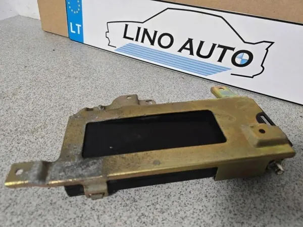 BMW 7 E38 Ontsteekschakelaar OEM 84118360235 image 3