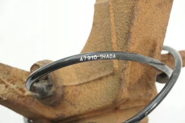 Mozzo destro Nissan Micra image 5