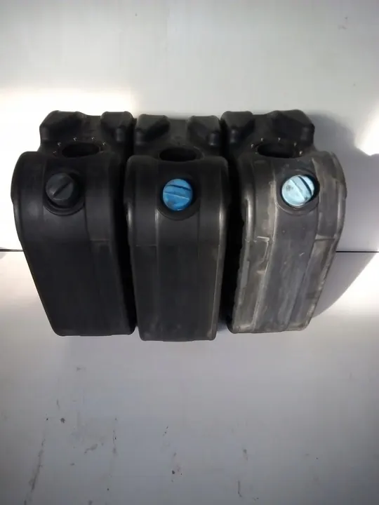 Tanque AdBlue Scania R Euro 5 image 4