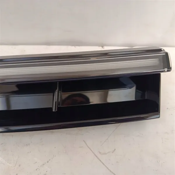 OEM 3J0941653 DRL LED Esquerdo Dianteiro VW Passat B9 image 4