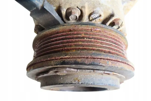Compresseur A/C Ford OEM AV11-19D629-AB Occasion image 4