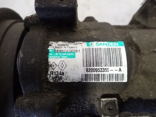 OEM 8200953359--A AC-compressor voor Nissan NV200 image 8