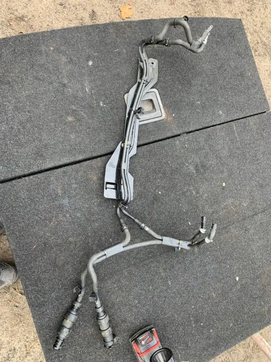 Renault Master IV DPF & AdBlue-leidingen OEM 215188545R image 2