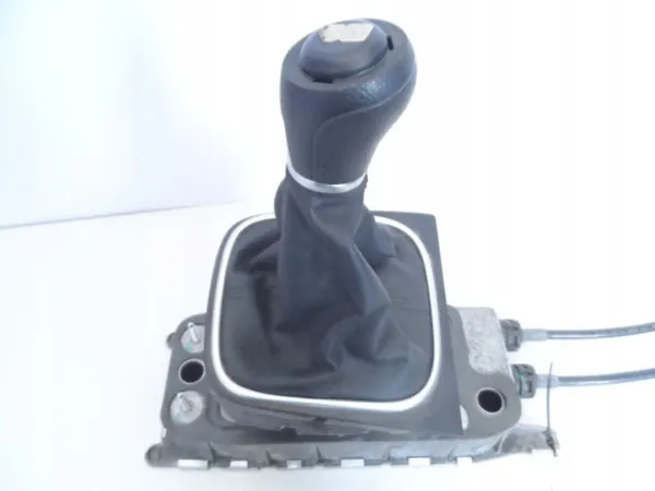 Versnellingspook OEM 1K0711049BR voor VW Jetta 5C image 5