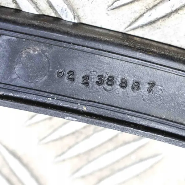 Rivestimento paraurti anteriore sinistro Chevrolet Camaro 6.2L OEM 92238867 image 6