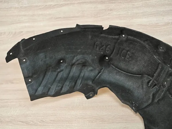 BMW G26 Oikea takapyöränkaari OEM 8738050 image 4