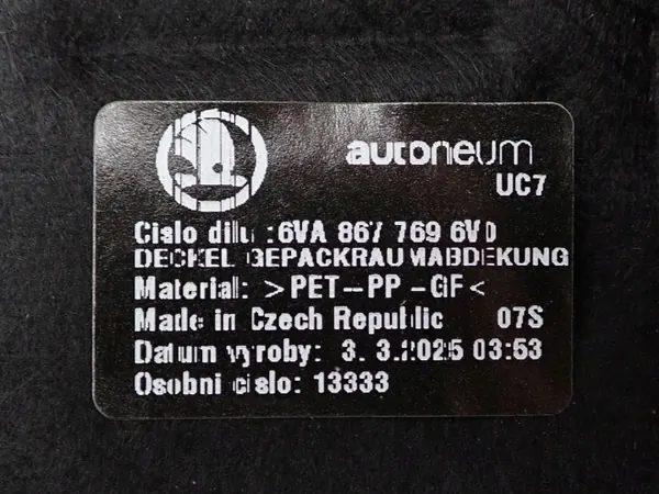 Hintere Gepäckablage OEM 6VA867769 für Skoda Fabia IV image 4