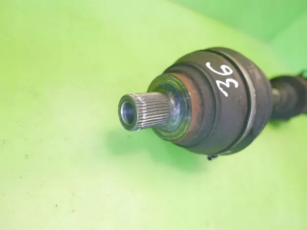 Vänster främre kort drivaxel VW GOLF VII 2.0 TDI image 2