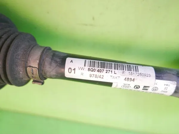 Vänster främre kort drivaxel VW GOLF VII 2.0 TDI image 5