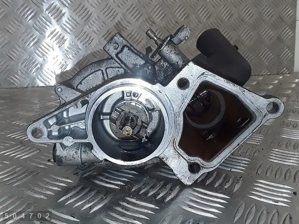 Pompe à vide de frein Ford Transit 2010 image 7