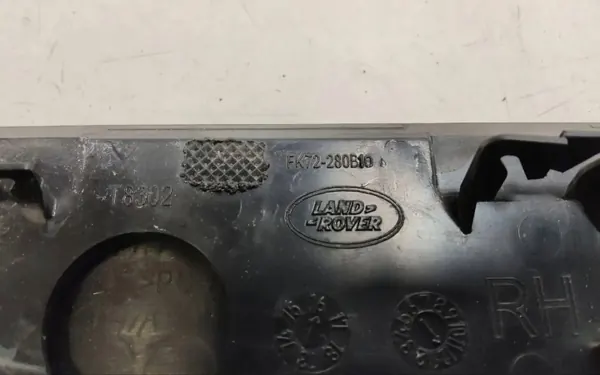 FK72280B10 Fram höger stänkskärm Land Rover Discovery Sport image 3