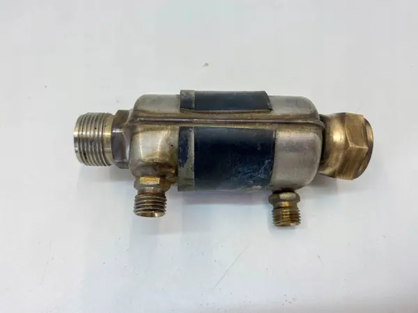 Arrefecedor de combustível OEM A1294760017 Mercedes-Benz SL image 2