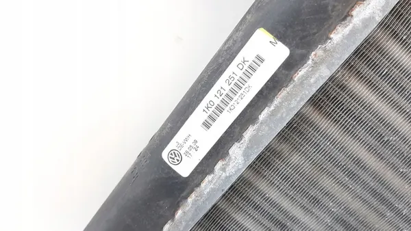 2009 Seat Leon Vattensradiator 1K0121251DK image 2