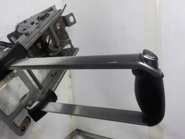 Mécanisme de frein à main Ford OE OEM 6G912780LV image 7