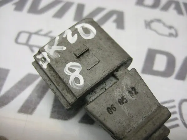 Audi A2 Kampiakselin sijaintianturi 1.4 TDI Diesel -- 06A906433K image 3