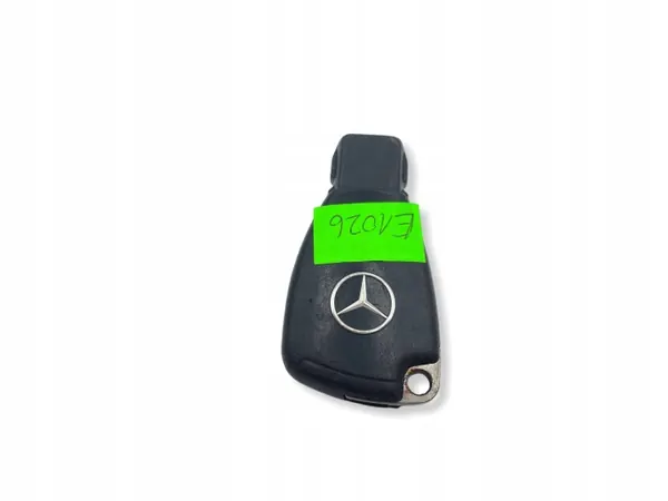 Llave Mercedes OEM UHP2312 - Mando 3 Botones image 6