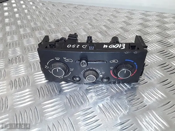 Peugeot 207 AC-ohjausmoduuli OEM N108224Q image 2