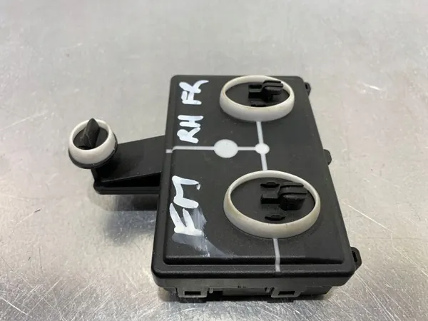 CUPRA FORMENTOR Ovi-ohjausmoduuli OEM 5Q4959592P image 2