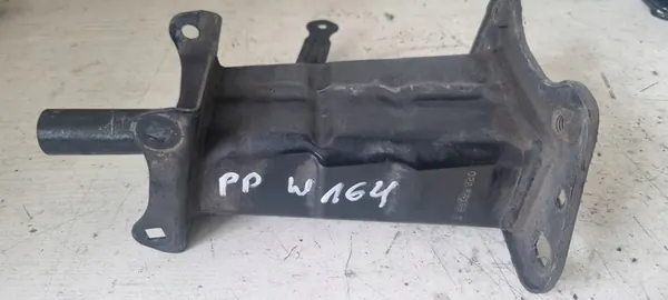 MUSTANG 2015-2023 Rinforzo zona di deformazione destra image 6