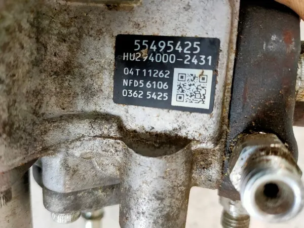 Opel OE 55495425 brandstofinjectiepomp image 3