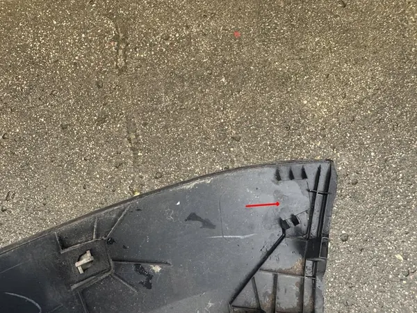 Hyundai Kona I 17 Etu vasen lokasuoja OEM image 8