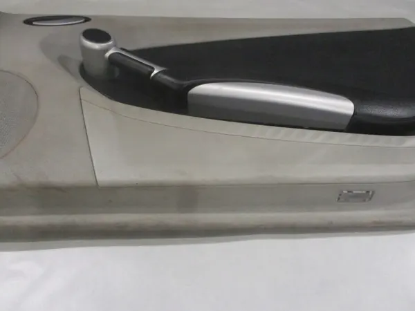 Mercedes-Benz SLK Ovenpinnat OEM A1717201870 image 3