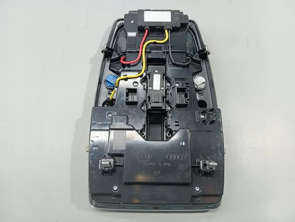 Éclairage LED Cabine Audi A8 OEM 4N0947135CF image 4