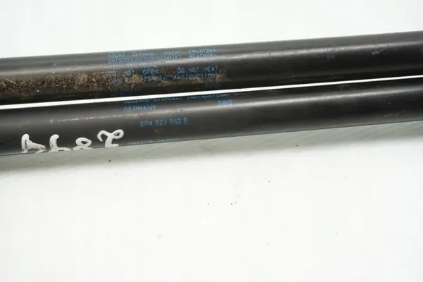 OEM 8P4827552B Bakluckstötdämpare för VW Tiguan 2008 image 3