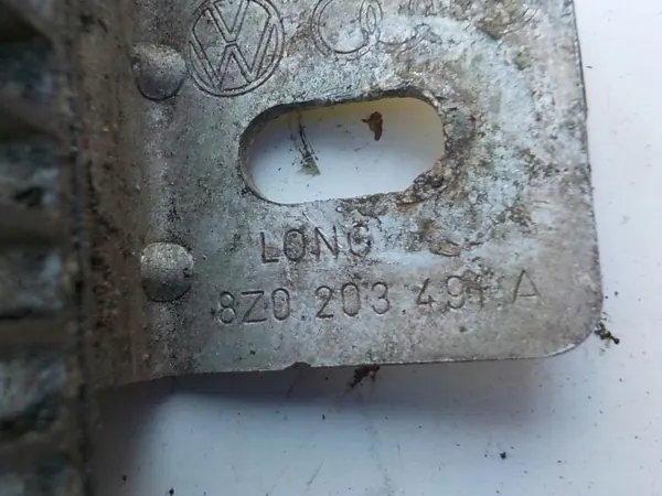 Arrefecedor de combustível Audi A2 1.4 TDI OEM 8Z0203491A image 3