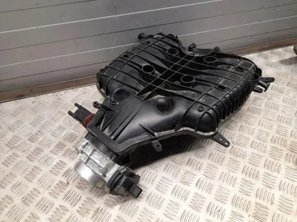 Collecteur d'admission OEM 12674143 pour Chevrolet Camaro 3.6L image 2
