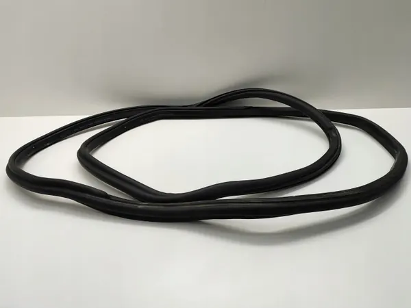 BMW 5 Touring G31 takaluukun tiiviste OEM 7390376 image 7