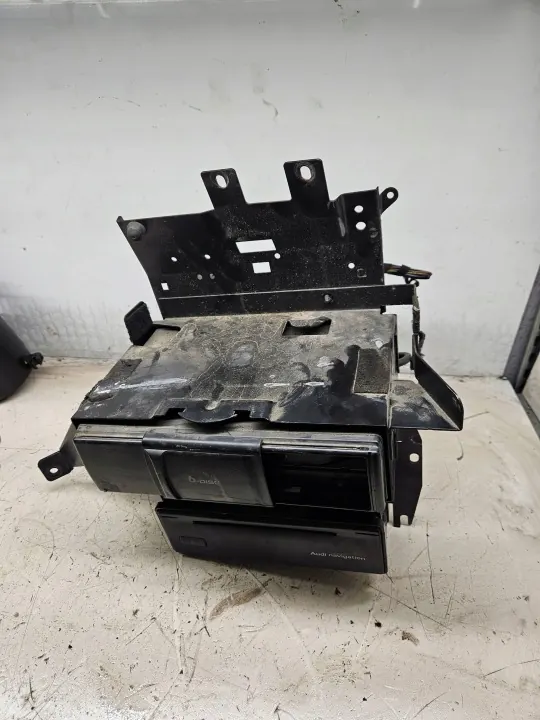 Trocador CD/DVD Audi A6 C5 OEM 4B0057111A image 8