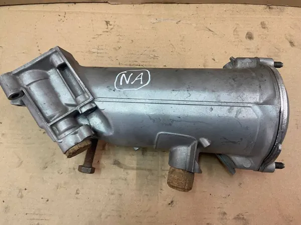 Mercedes Oliefilterhuis OEM A6031840202 image 3