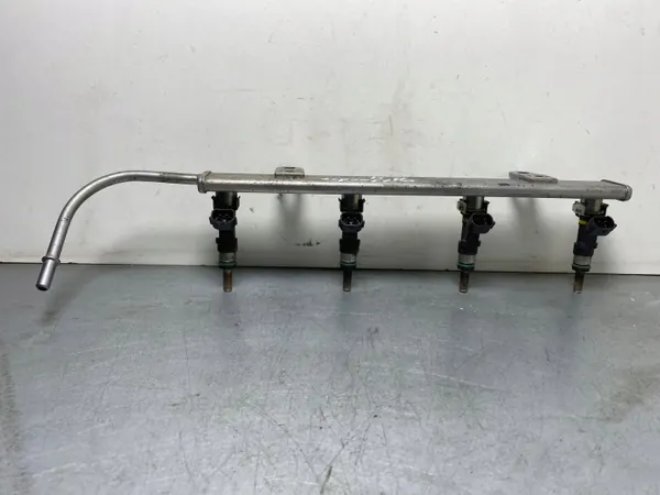 Mitsubishi Outlander 2015 Einspritzdüsen-Satz OEM 1465A412 image 4