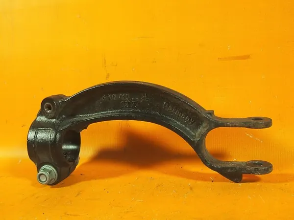 Audi A5 8T Linker Schokdemperbevestiging OEM 8k0413037l image 6
