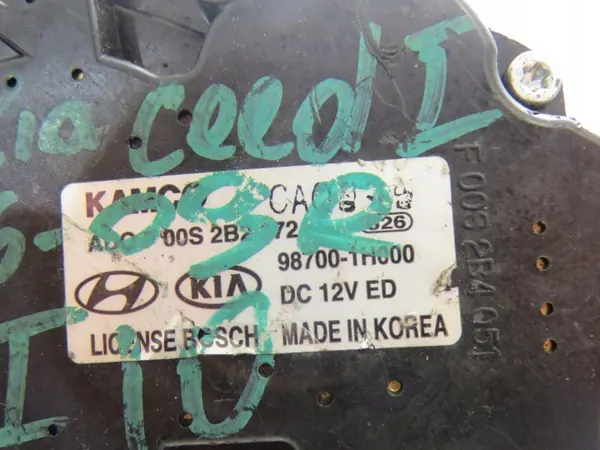 Motor limpiaparabrisas trasero OEM 360169075 Kia Ceed I image 10