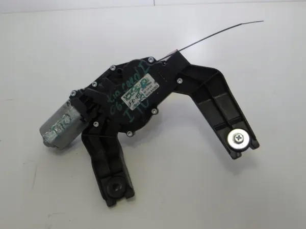 Motor limpiaparabrisas trasero OEM 360169075 Kia Ceed I image 8