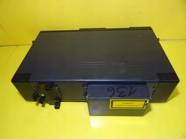 Mercedes CD-Wechsler OEM DRC10114 für W203 image 8