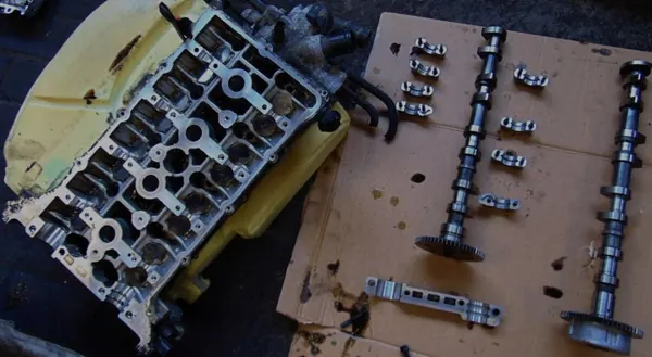 Culata OEM 8K31 para Kia Carens 3 2.0 16V image 2