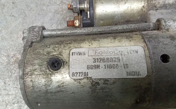 Motor de arranque Volvo S60 2012 image 2